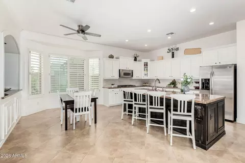 Kitchen - 1834 E Scorpio Pl, Chandler, AZ 85249 photo 3 of 6
