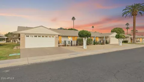 10431 W Tropicana Cir, Sun City, AZ 85351