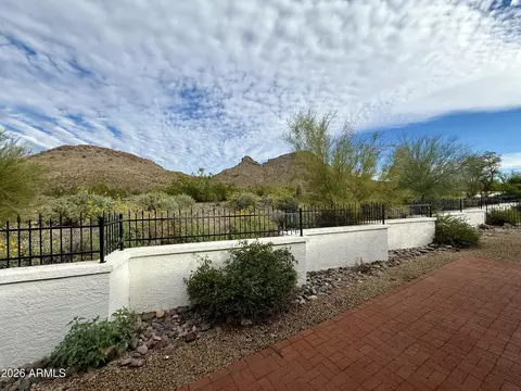 1318 E Acoma Dr, Phoenix, AZ 85022 photo 2