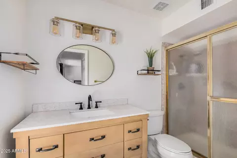 Bath - 837 W Keating Ave, Mesa, AZ 85210 photo 1 of 2