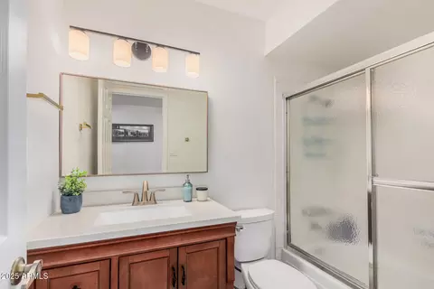 Bath - 837 W Keating Ave, Mesa, AZ 85210 photo 2 of 2