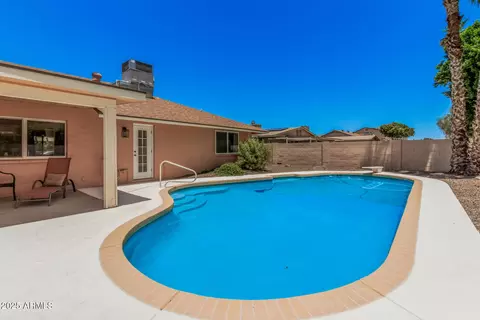Exterior - 837 W Keating Ave, Mesa, AZ 85210 photo 4 of 7
