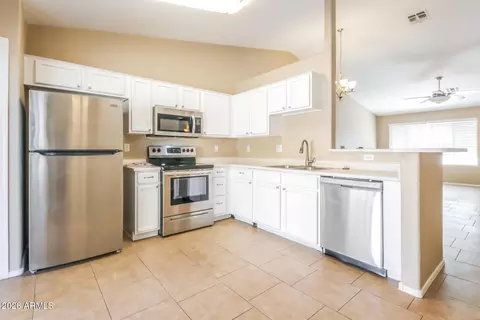 Kitchen - 1108 W 13th Ave, Apache Junction, AZ 85120 photo 2 of 2