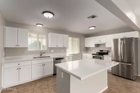 Kitchen - 1602 W Dunlap Ave, Phoenix, AZ 85021 photo 2 of 3