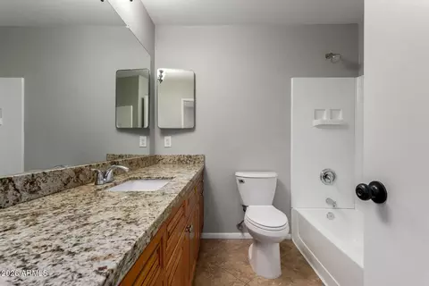 Bath - 1602 W Dunlap Ave, Phoenix, AZ 85021 photo 1 of 2