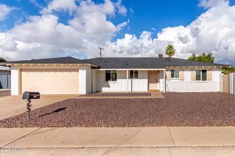 Exterior - 1602 W Dunlap Ave, Phoenix, AZ 85021 photo 2 of 5