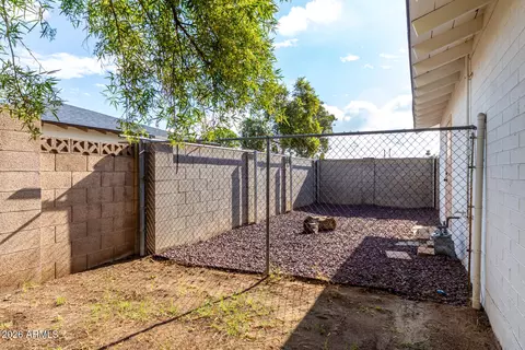 Exterior - 1602 W Dunlap Ave, Phoenix, AZ 85021 photo 5 of 5