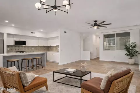 Living - 1920 E Bell Rd #1187, Phoenix, AZ 85022 photo 3 of 3