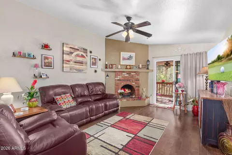 3031 N Civic Center Plz #336, Scottsdale, AZ 85251
