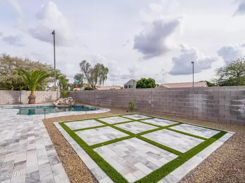 Exterior - 1333 W Page Ave, Gilbert, AZ 85233 photo 8 of 10