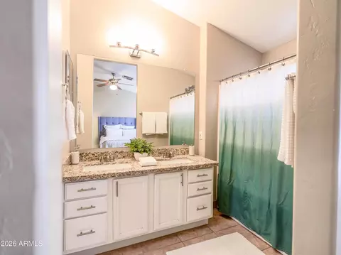 Bath - 1333 W Page Ave, Gilbert, AZ 85233 photo 2 of 2