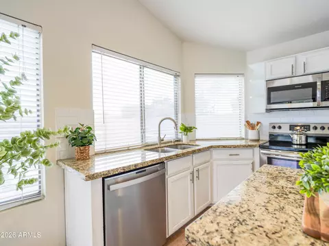 Kitchen - 1333 W Page Ave, Gilbert, AZ 85233 photo 6 of 6