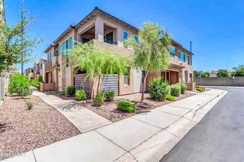 776 E Doral Ave #202, Gilbert, AZ 85297 photo 3