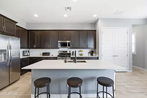 Kitchen - 4344 E Silo Dr, Gilbert, AZ 85296 photo 2 of 6
