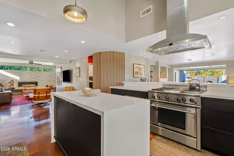 Kitchen - 2933 E Pierson St, Phoenix, AZ 85016 photo 1 of 2