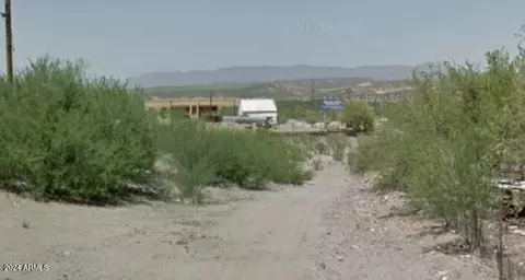 1000 N Old Hwy 77 -- #36, Mammoth, AZ 85618