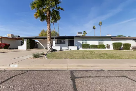 11826 N 38th Pl, Phoenix, AZ 85028