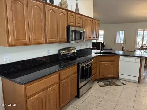 Kitchen - 11265 E Keats Ave, Mesa, AZ 85209 photo 3 of 5
