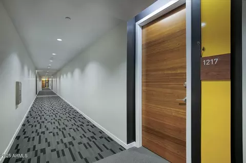 200 W Portland St #1217, Phoenix, AZ 85003