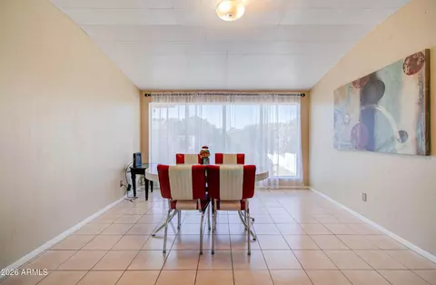 Dining - 877 E Sycamore St, Globe, AZ 85501 photo 1 of 2