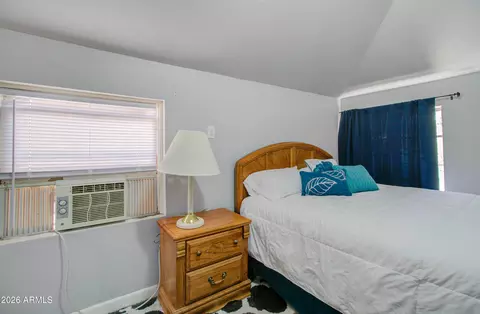 Bedroom - 877 E Sycamore St, Globe, AZ 85501 photo 4 of 7