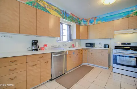 Kitchen - 877 E Sycamore St, Globe, AZ 85501 photo 3 of 6