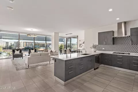 7180 E Kierland Blvd #516, Scottsdale, AZ 85254