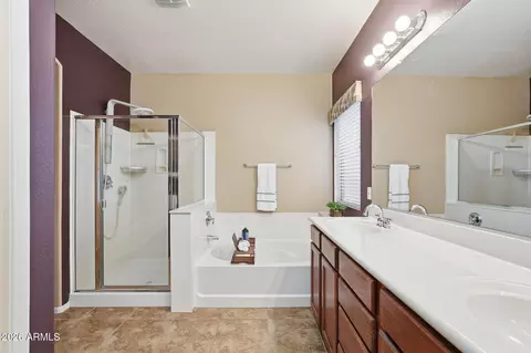 Bath - 9917 E Barley Rd, Florence, AZ 85132 photo 1 of 4