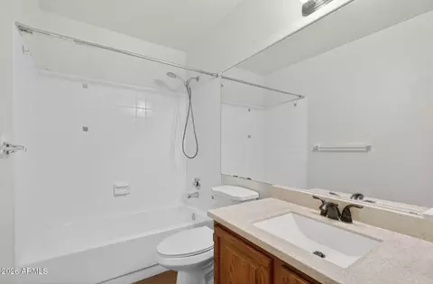 Bath - 4827 E La Puente Ave, Phoenix, AZ 85044 photo 3 of 3
