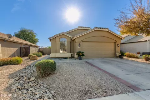 16101 W Latham St, Goodyear, AZ 85338