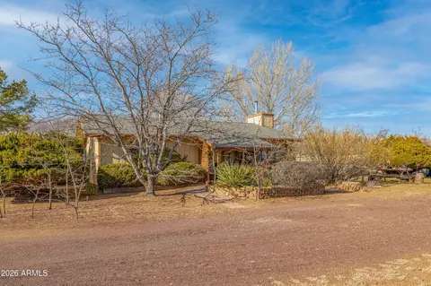 5935 Buckboard Trl, Flagstaff, AZ 86004