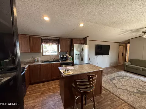 694 S Desert View Dr, Apache Junction, AZ 85120 photo 6