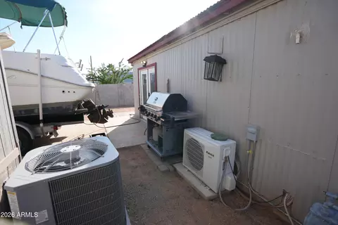694 S Desert View Dr, Apache Junction, AZ 85120 photo 17