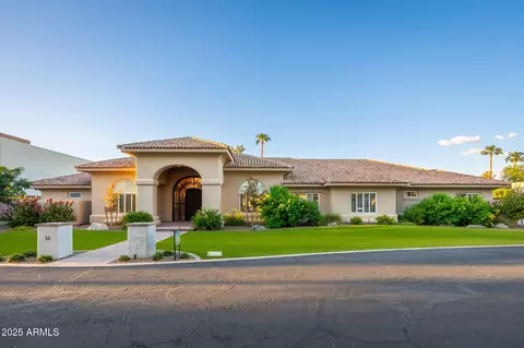 700 N Dobson Rd #16, Chandler, AZ 85224