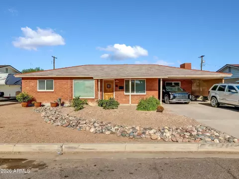 2748 W Ocotillo Rd, Phoenix, AZ 85017
