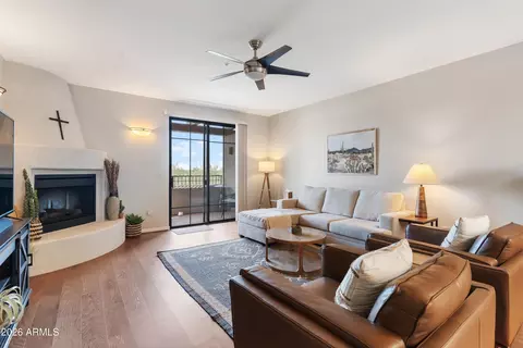 36601 N Mule Train Rd #C21, Carefree, AZ 85377