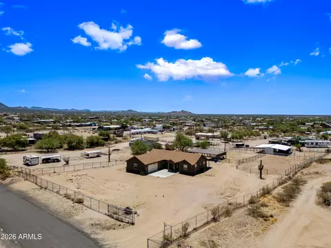 View/Area - 2235 E Cody St, Apache Junction, AZ 85119 photo 5 of 17