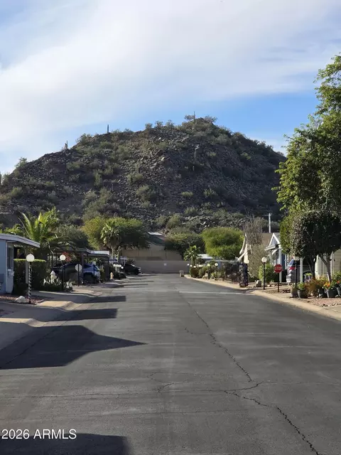 2233 E Behrend Dr #81, Phoenix, AZ 85024 photo 9