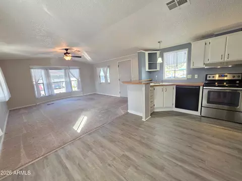 2233 E Behrend Dr #81, Phoenix, AZ 85024 photo 10