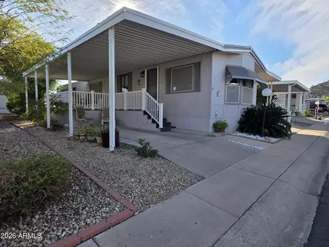 2233 E Behrend Dr #81, Phoenix, AZ 85024