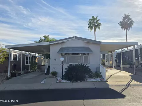 2233 E Behrend Dr #81, Phoenix, AZ 85024 photo 3