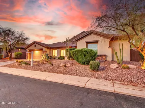 Exterior - 1620 W Silver Pine Dr, Phoenix, AZ 85086 photo 5 of 27