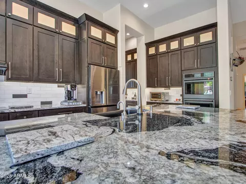 Kitchen - 1620 W Silver Pine Dr, Phoenix, AZ 85086 photo 6 of 9