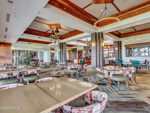Dining - 1620 W Silver Pine Dr, Phoenix, AZ 85086 photo 6 of 7