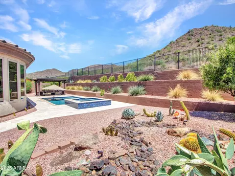 Exterior - 1620 W Silver Pine Dr, Phoenix, AZ 85086 photo 21 of 27