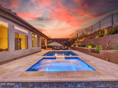 Exterior - 1620 W Silver Pine Dr, Phoenix, AZ 85086 photo 10 of 27