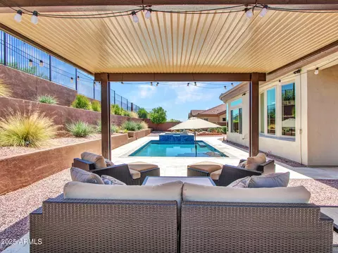 Exterior - 1620 W Silver Pine Dr, Phoenix, AZ 85086 photo 17 of 27