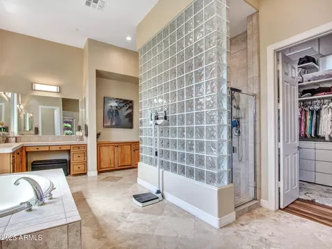Bath - 1620 W Silver Pine Dr, Phoenix, AZ 85086 photo 1 of 8