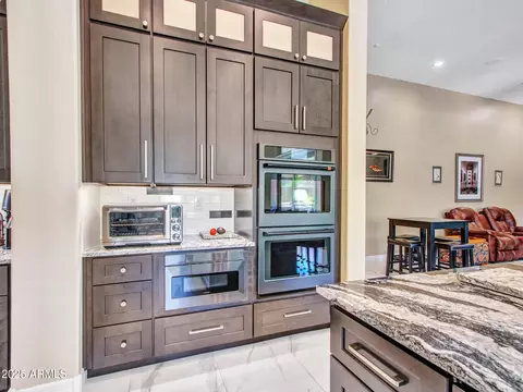 Kitchen - 1620 W Silver Pine Dr, Phoenix, AZ 85086 photo 8 of 9