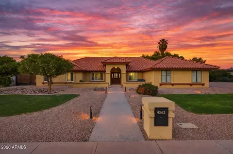 4562 Elmwood St, Mesa, AZ 85205